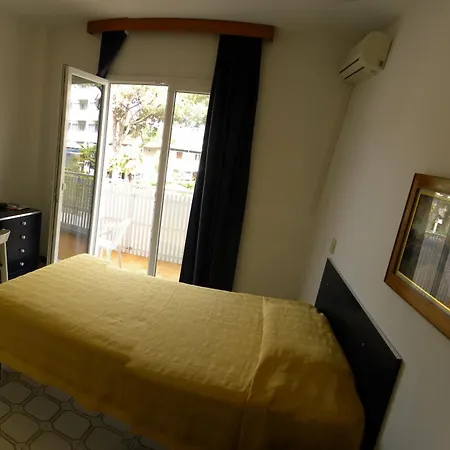 Hotel Santa Cruz 3*